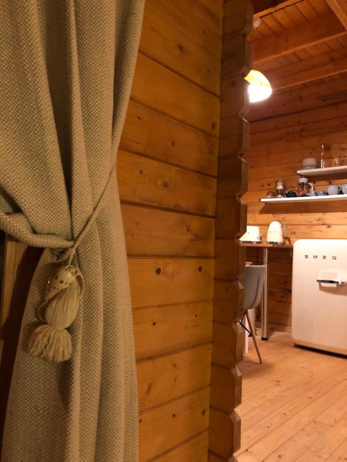 La Canopee Du Mont Saint-Georges-de-Reintembault Bagian luar foto