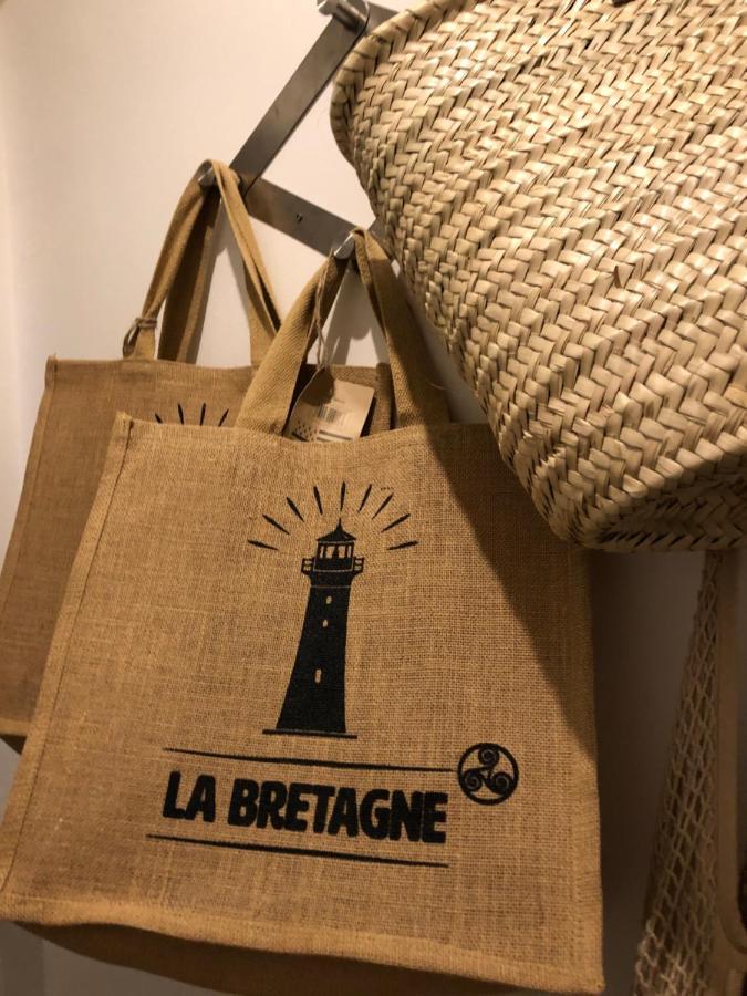 La Canopee Du Mont Saint-Georges-de-Reintembault Bagian luar foto